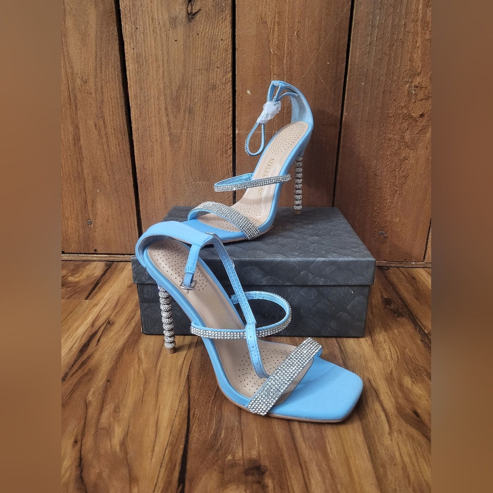 Azalea Wang Heels, Stiletto, Tricky Blue, Rhinestones, Great Shape, Womens 7.5